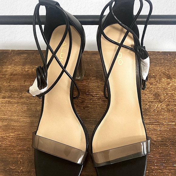 NWT - ALDO Size 8.5, Strappy Heeled Sandal - Picture 6 of 9